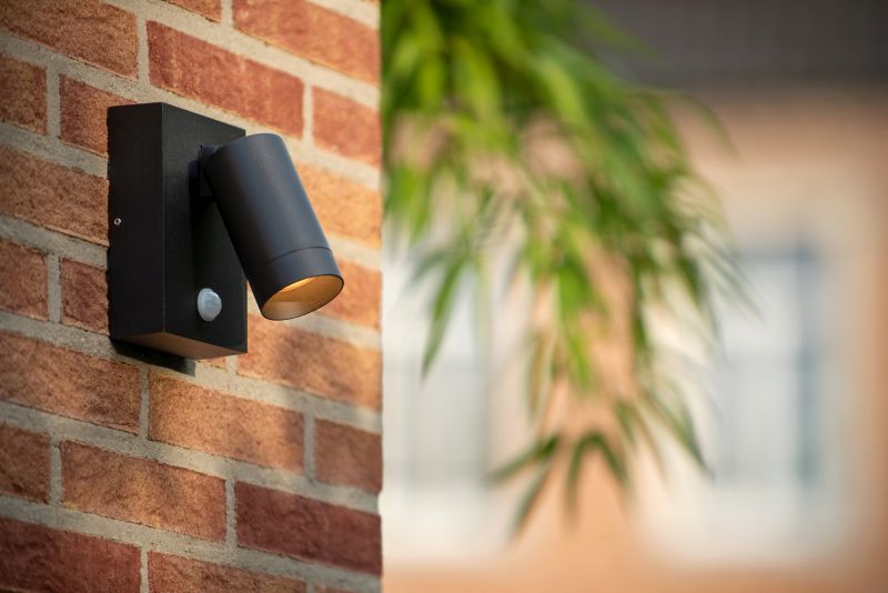 Lucide TAYLOR - Nástenné bodové svietidlo Outdoor - 1xGU10 - IP54 - Čierne